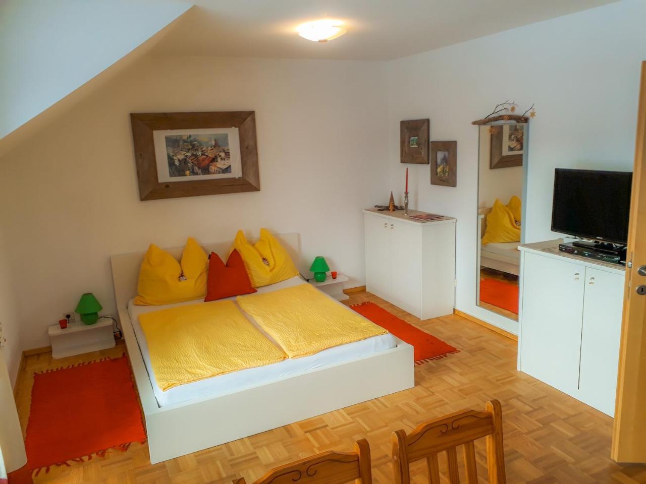 Ferienwohnung Nahe Fuschlsee, Hof Bei Salzburg Exterior foto